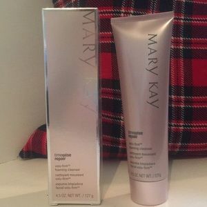 Mary Kay Timewise Foaming Cleanser